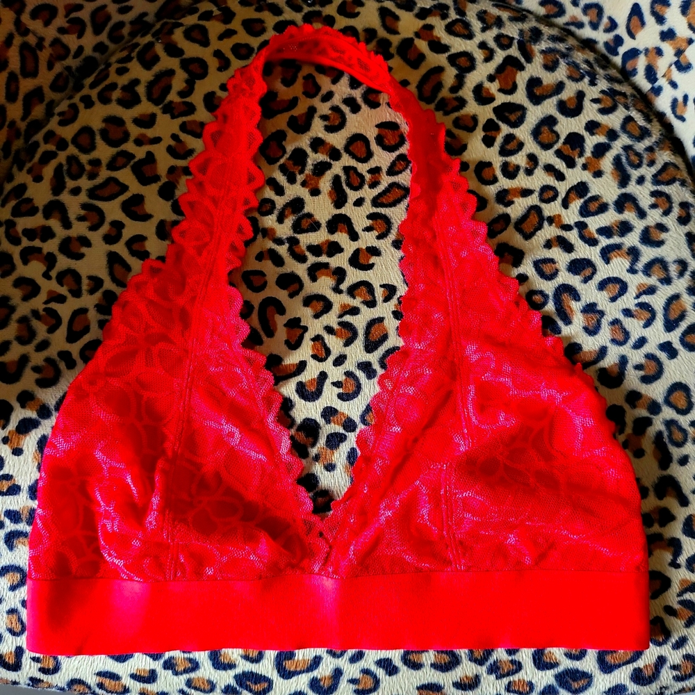 Pink Victoria's Secret -  RED LACE Halter Bralette